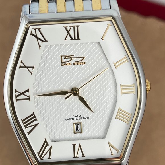 Stunning Designer Daniel Steiger 2 Tone Mans Watch - Picture 2 of 8